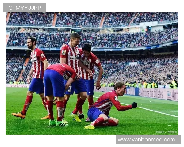 利物浦与曼城激战正酣比赛比分揭晓引发热议